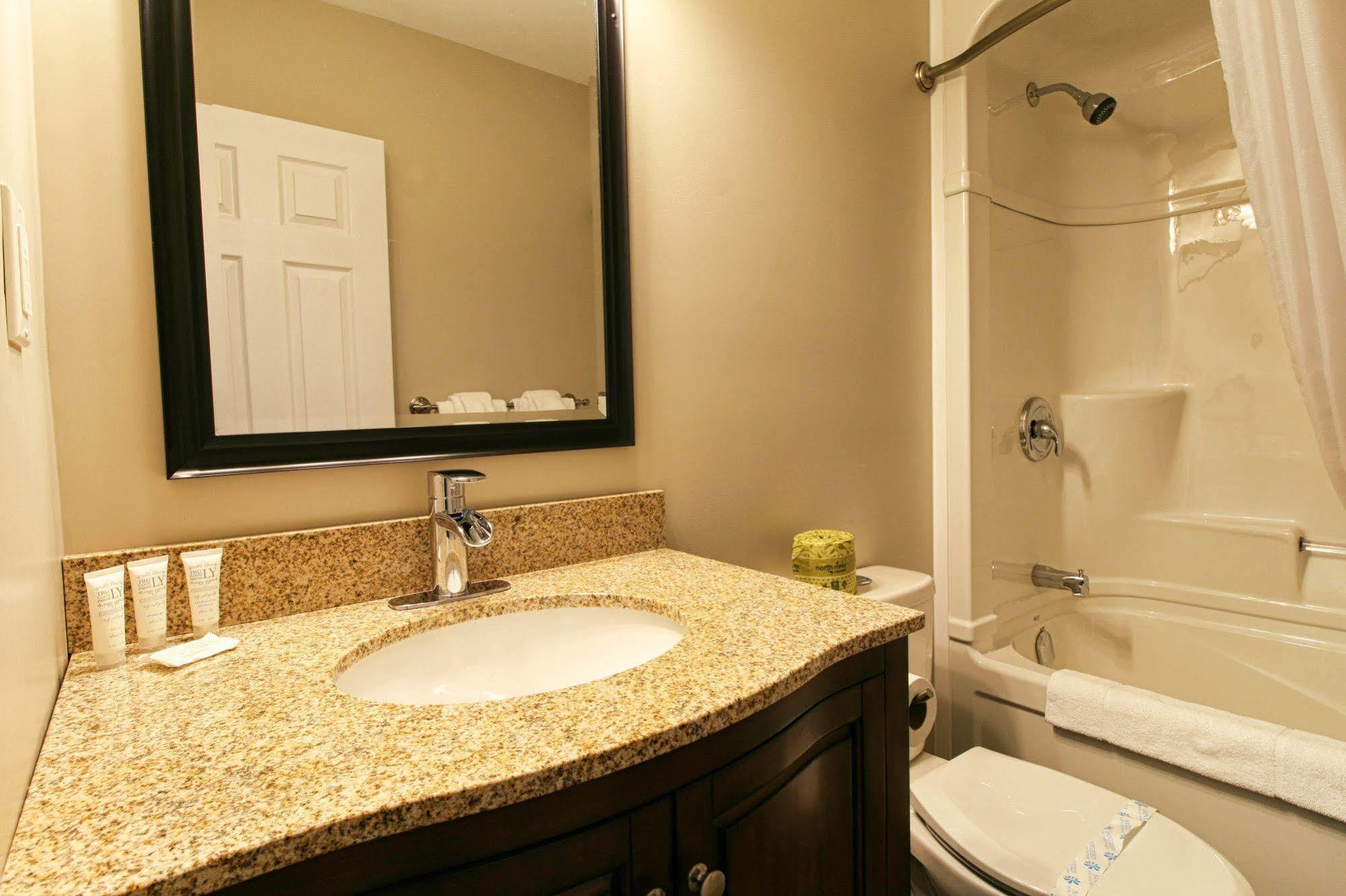 Hotel Moncton Dış mekan fotoğraf